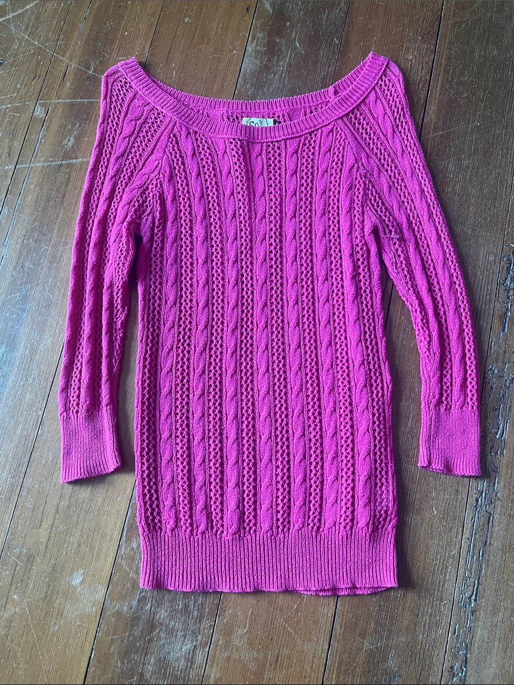 SO Off-the-Shoulder Cable Knit Sweater in Fuchsia